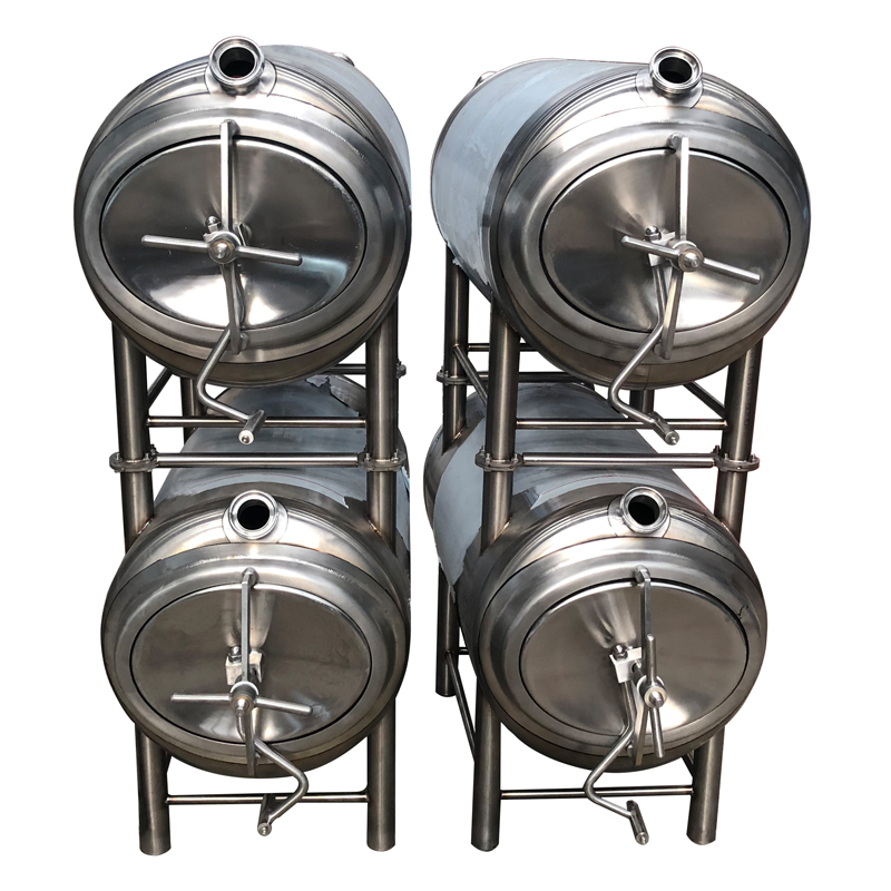 2000L 20HL China craft brew поставляет нержавеющую сталь горизонтальный яркий резервуар для пива с двойными стенками охлаждающая рубашка резервуар для подачи пива